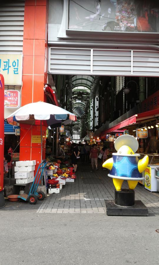 Nampo One Motel Busan Eksteriør billede