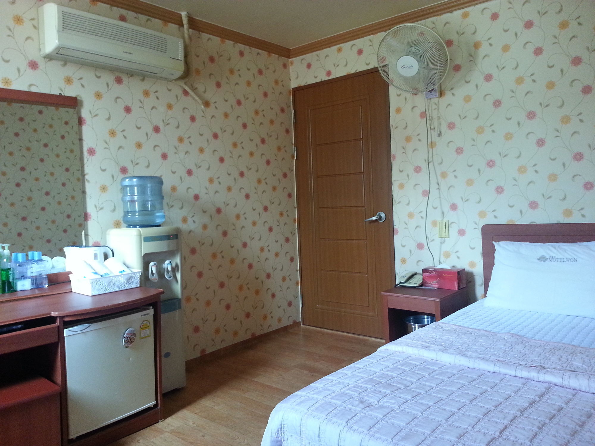 Nampo One Motel Busan Eksteriør billede